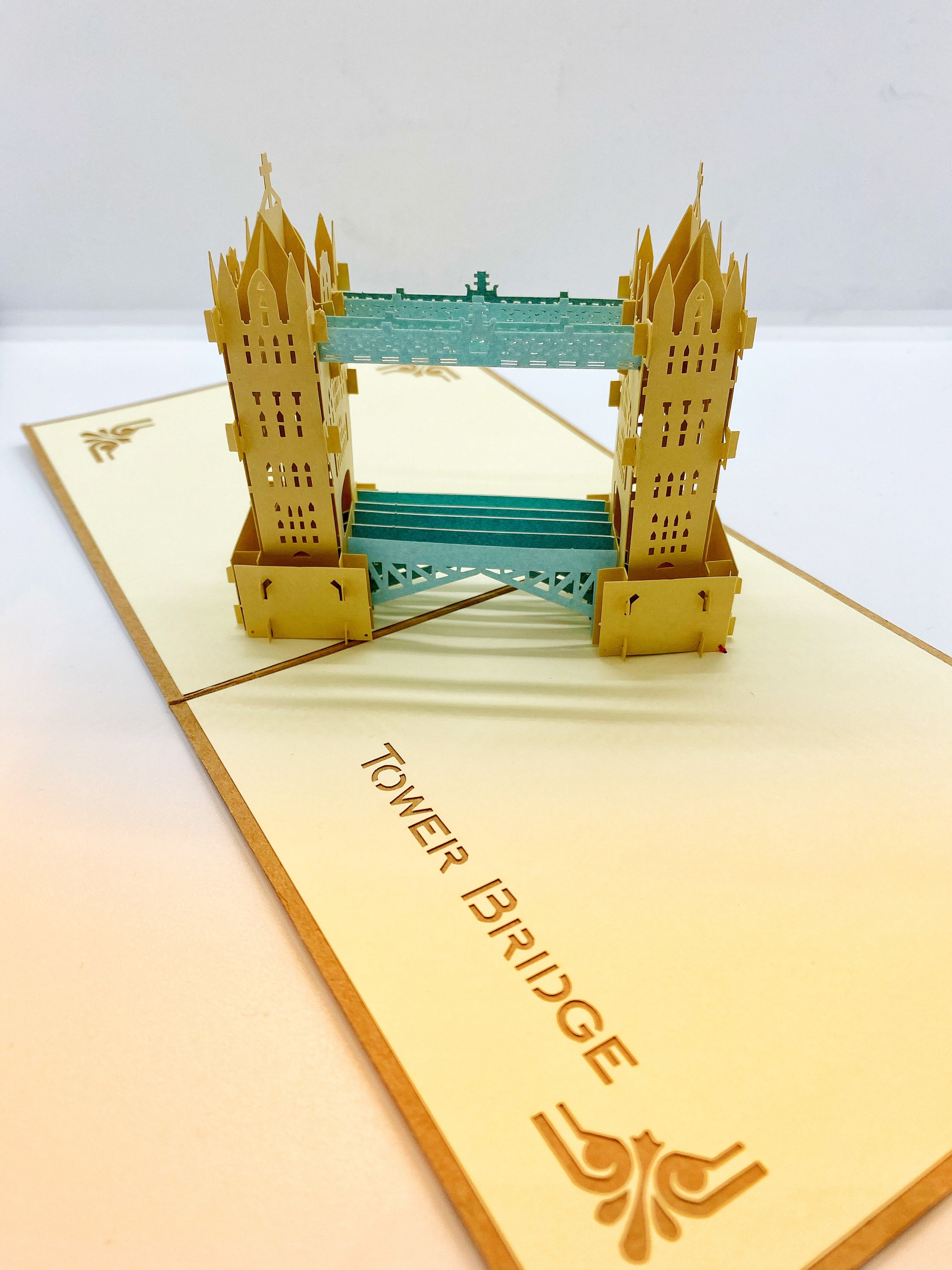 Pop-up Card _ Tower Bridge (1)