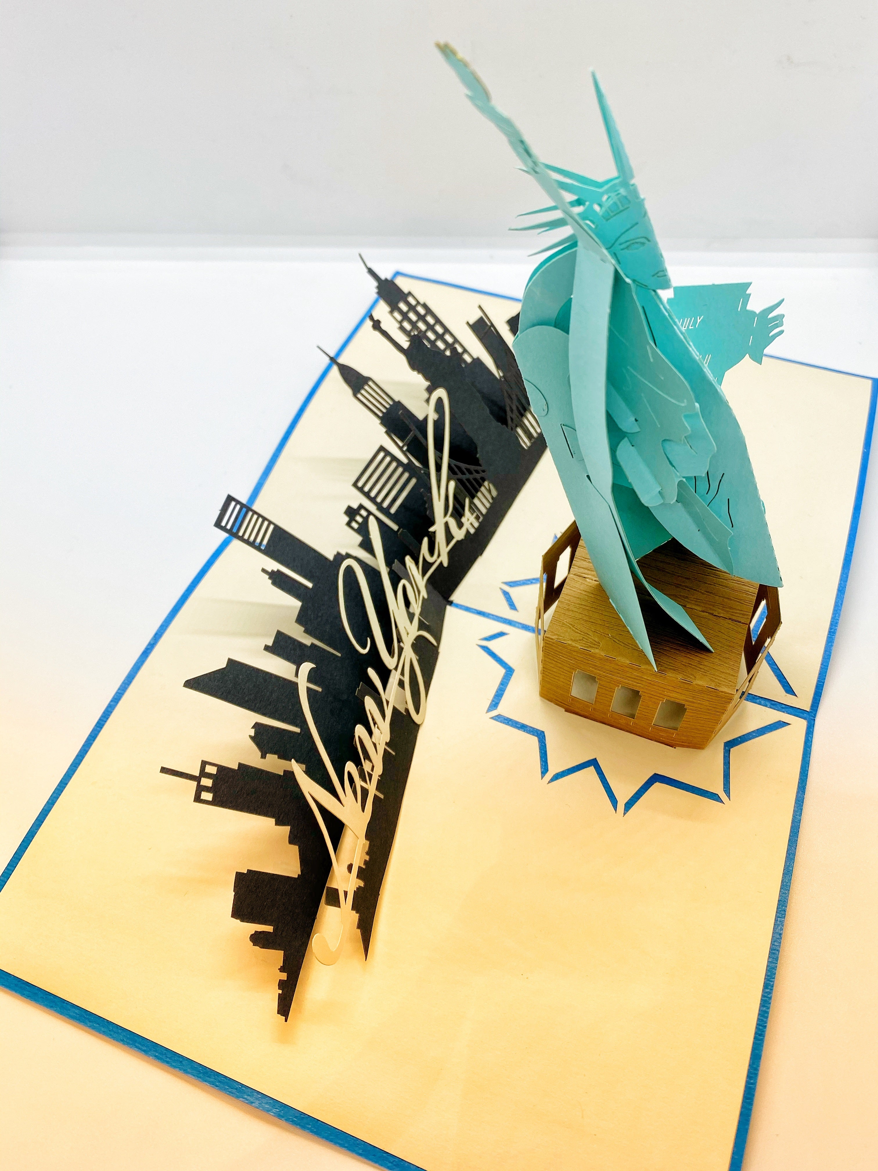Pop-up Card _ Statue of Liberty NYC